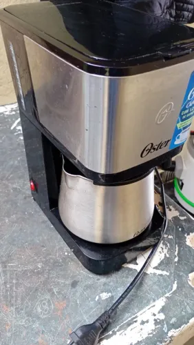 Cafeteira elétrica OSTER