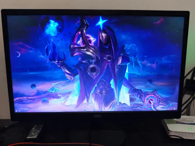 Monitor AOC 21.8 Polegadas Funcionando Perfeitamente