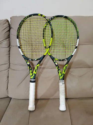 Par de Raquetes De Tênis Babolat Pure Aero 100 16x19 L3 ( 2023 ) + Brinde<br>
