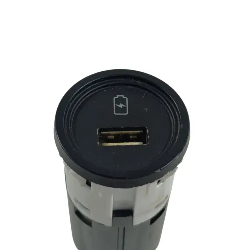 Conector carga USB hb20 vision 1.0 2021 84675R11004X