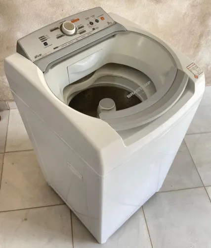 Máquina de lavar Roupa Brastemp 9KG IDEAL PARA APARTAMENTO TAMANHO COMPACTO 