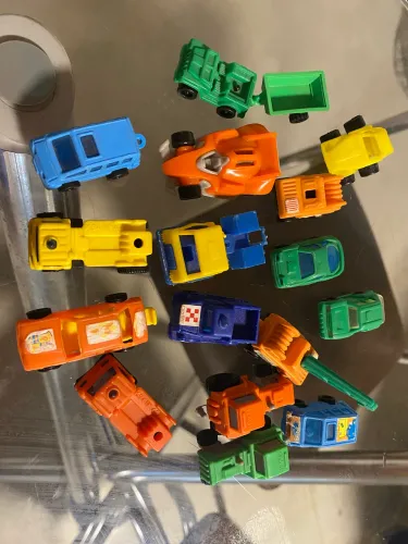 Brindes Kinder Ovo carrinhos anos 90