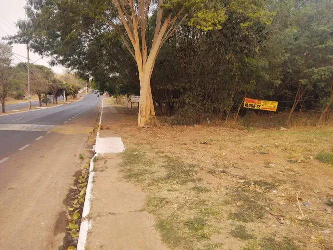 terreno rua dos fundadores - plano - esquina com rua silvio jose venturolli