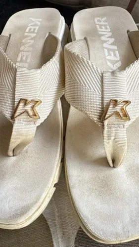 Chinelo Kenner original 