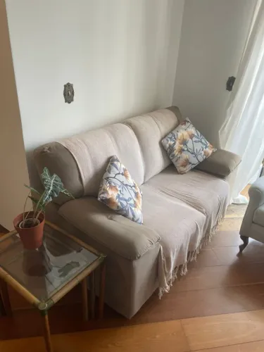 Sofá de 2 lugares