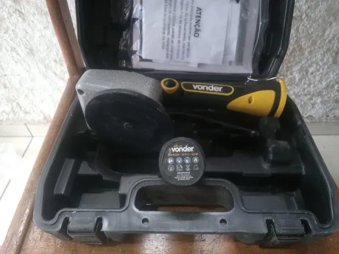 Máquina para Assentar Piso Vonder