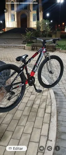 Vendo essa bike para grau Alfameq aro 26
