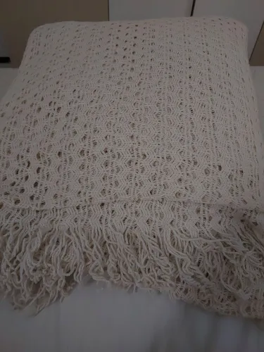 Manta luxo colmeia cor cru gigante 2,40 x 2,50 100% algodão decorativa com franjas