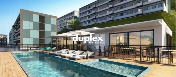 HOME CLUB EM SÃO JOSÉ, APARTAMENTO 2 DORMITÓRIOS, SACADA, ELEVADOR E 1 VAGA