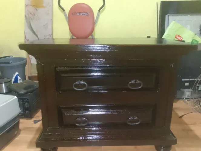 móvel antigo, cômoda