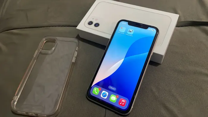 iPhone 11 