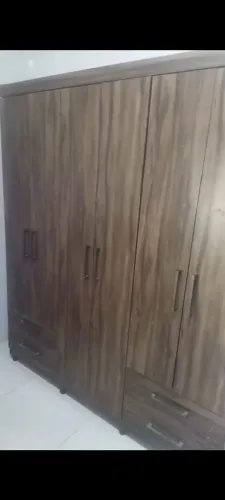Armário e guarda-roupa vende se super conservado!!
