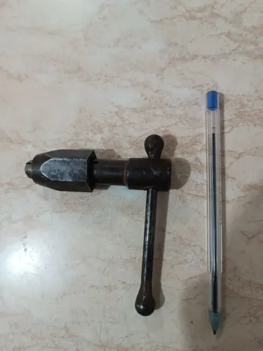 Vendo broca manual antiga.