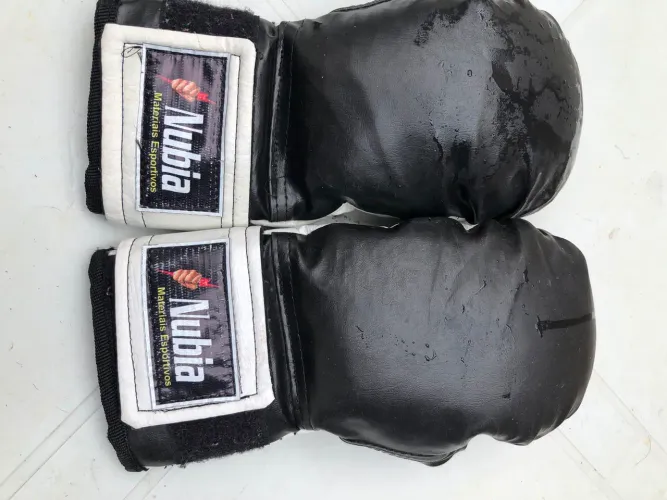 3 pares de luvas de boxe duas grades 1 pequena