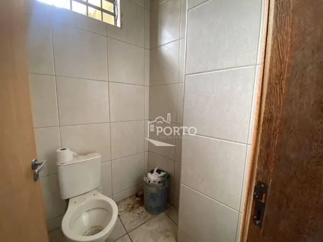 Ponto comercial Barracão para alugar no bairro Vila Areião em Piracicaba