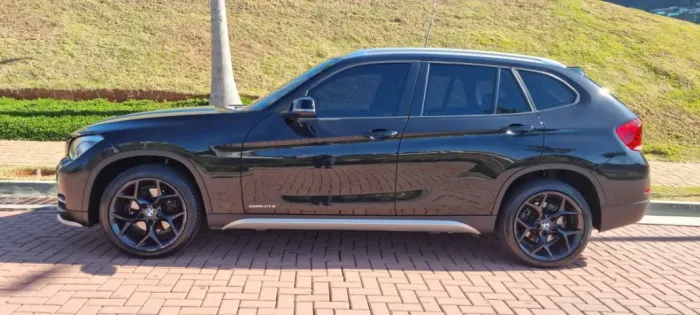 BMW X1 Sdrive 20I X-line 2.0 TB Active Flex 2015