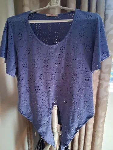 Conjunto de blusa e bermuda