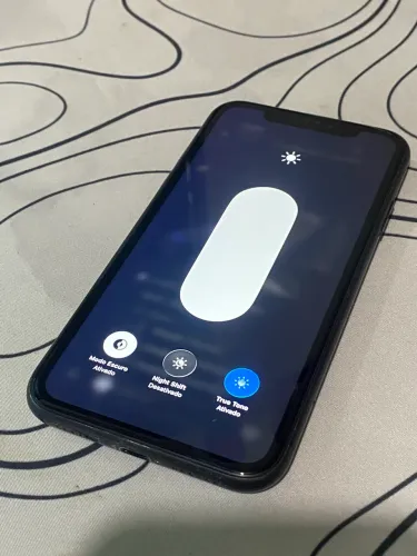 iPhone 11 64gb - Preto ?