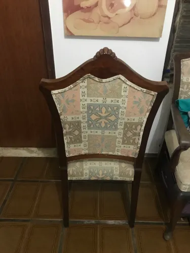 Cadeira madeira maciça 