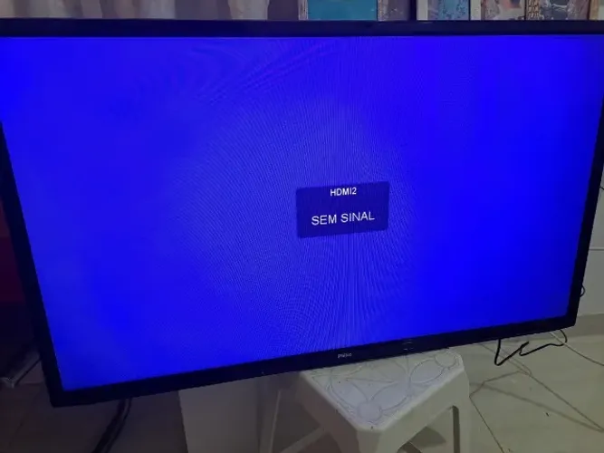 TV Philco 39" LED PH39E37dsg Usada c/ pequena avaria