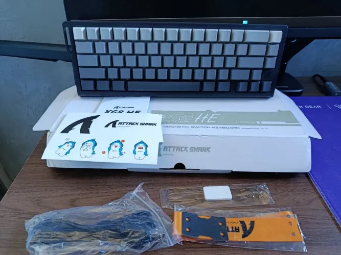 ATTACK SHARK X68HE - (NOVO SEM USO)TECLADO MAGNÉTICO