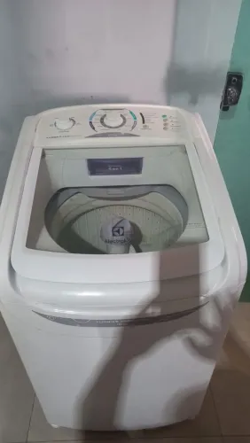 Maquina de lavar Electrolux 10k volts 110