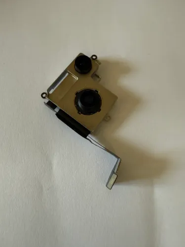 Câmera traseira iPhone 14 