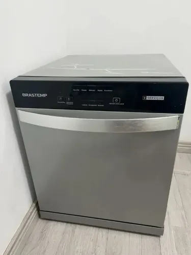 Lava-louças 8 Serviços Blf08bs Prateada Brastemp Cor Pratead