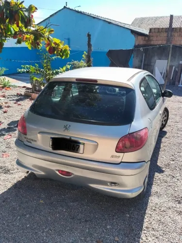 Peugeot 206 Selection/ Sensation 1.0 16V 3P 2004