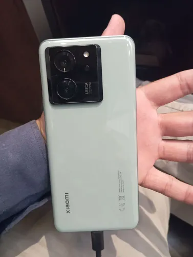 Xiaomi 13t novo sem marca de uso