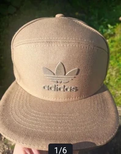 Boné Adidas 