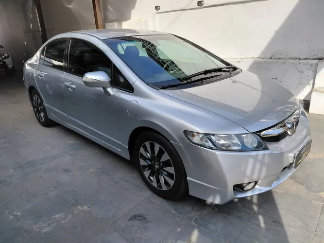 Honda Civic Sed. Lxl/ LXL SE 1.8 Flex 16V Aut. 2011