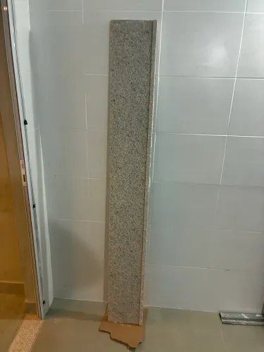 2 pedras de granito