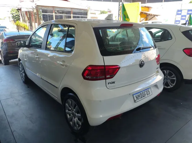 Volkswagen Fox Trendline 1.6 Flex 8V 5P 2016