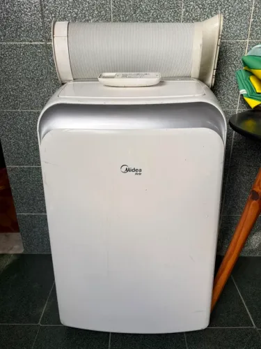 Ar Condicionado Portátil Midea Liva 12.000 BTUs Completo c/ Controle