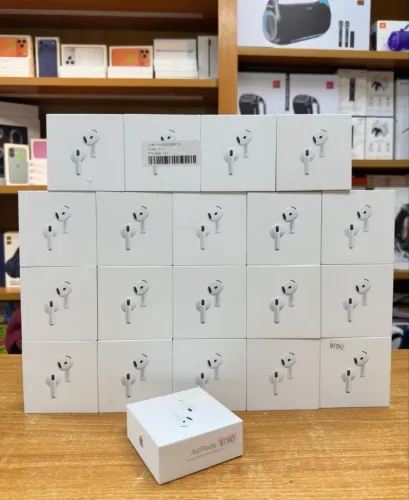 AIRPODS 4 COM CANCELAMENTO DE RUÍDO, LOJA NO RIOMAR.