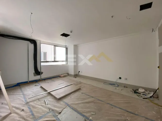 Sala Comercial à Venda no Edifício Comercial Saint Patrick em Divinópolis MG.
