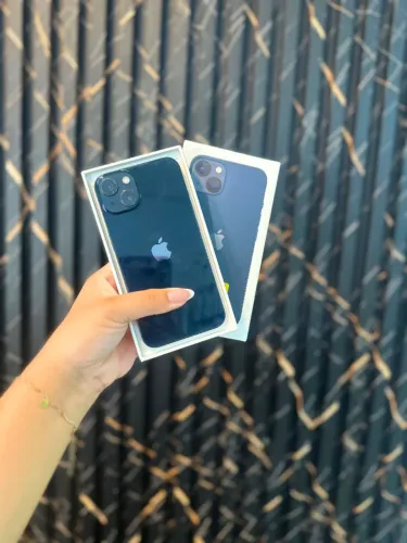 iPhone 13 seminovo