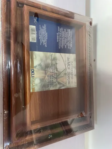kit de três bandejas MDF com acabamento amadeirado