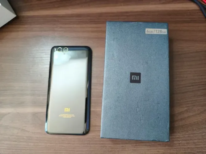 Xiaomi Mi 6 Ceramic Edition 128GB - Raridade de Colecionador (Ouro 18K)