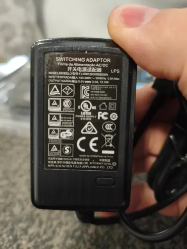 Carregador USB-C 5V 3A (15W) Bivolt - Padrão BR