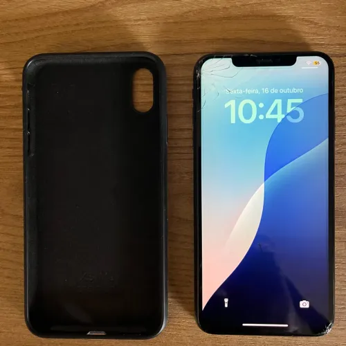 iPhone XS Max 64 GB (tela trincada)