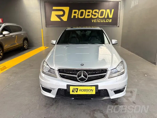 Mercedes-Benz C-63 AMG 6.2 V8 Aut. 2012
