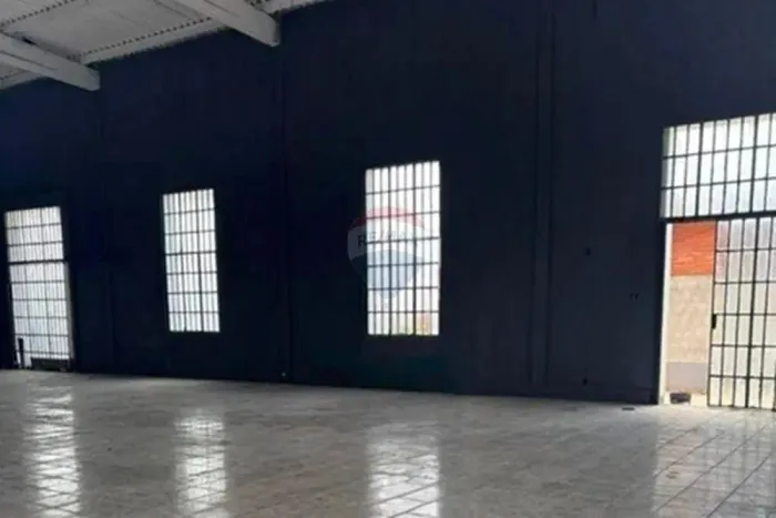 Alugo Excelente Galpão na Torre João- pessoa-Pb