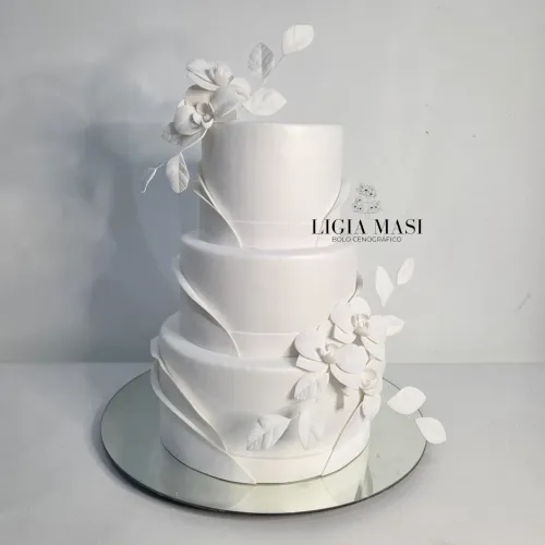 Bolo fake cenográfico Casamento modelo 1
