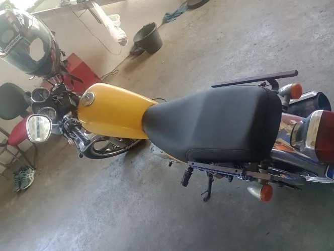 Moto toda certinha 