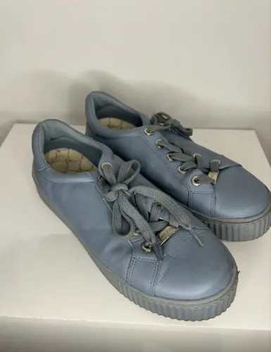 tênis arezzo couro azul 37