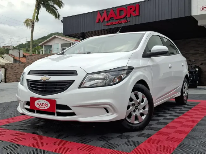 Chevrolet Onix JOY Hatch 1.0 8V Flex Mec. 4P 2019