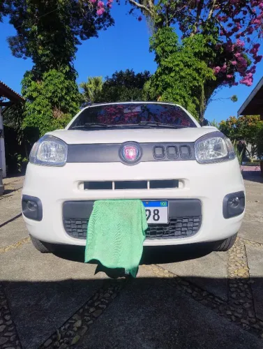 Fiat Uno Attractive 1.0 EVO Fire Flex 8V 5P 2015