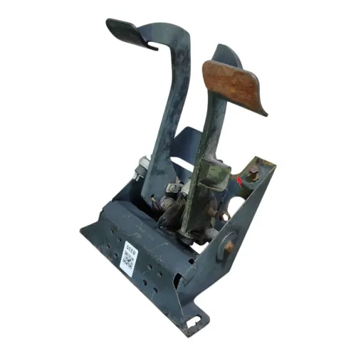 Suporte Pedaleira Ford Cargo 815 Original Com Detalhe